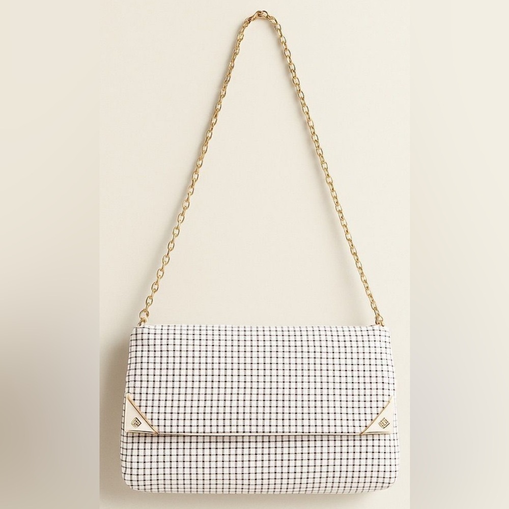 Excellent Vintage Balmain White Gold Mesh Purse